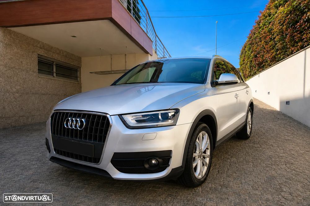 Audi Q3 2.0 TDI - 1