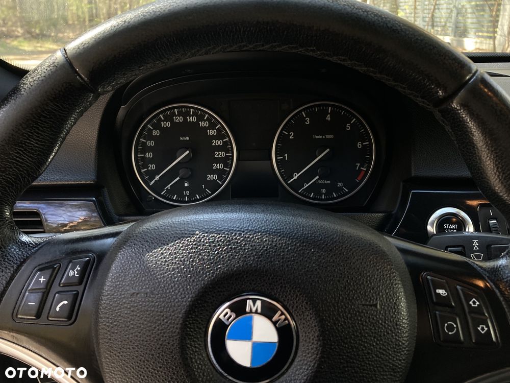 BMW Seria 3 - 12