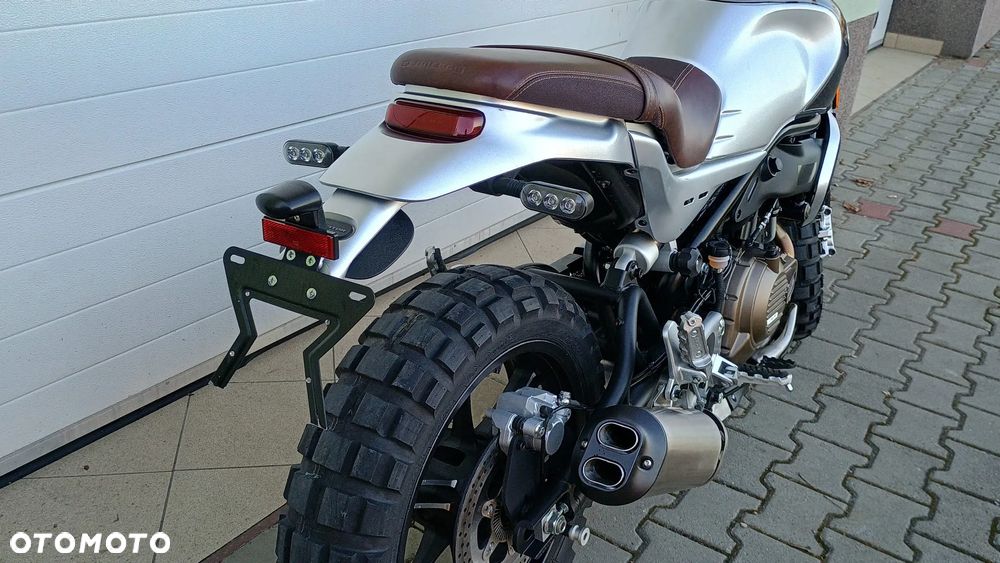 QJMOTOR SRV 600V - 28