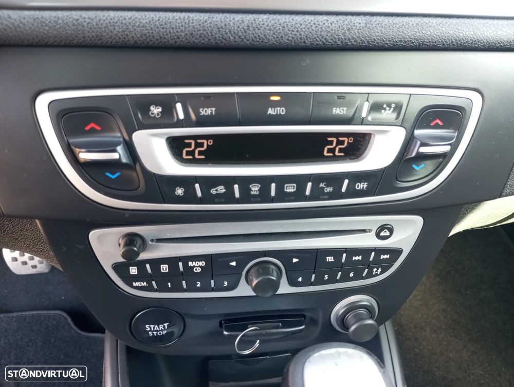 Renault Mégane Sport Tourer 1.5 dCi GT Line EDC - 26