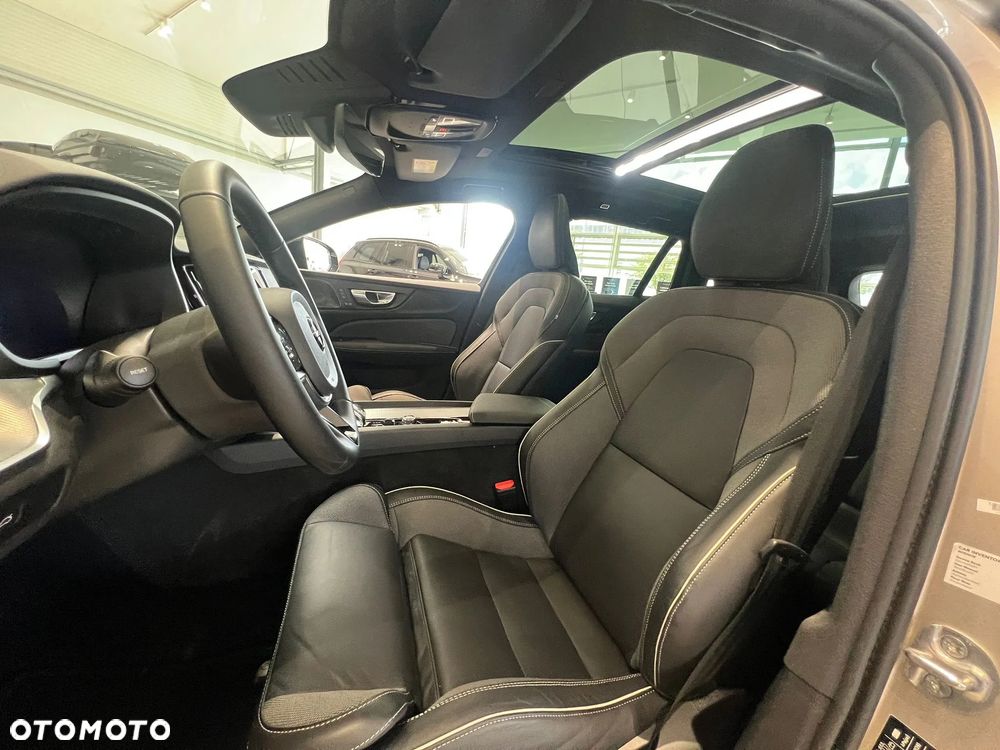 Volvo V60 B4 B Ultimate Dark - 18