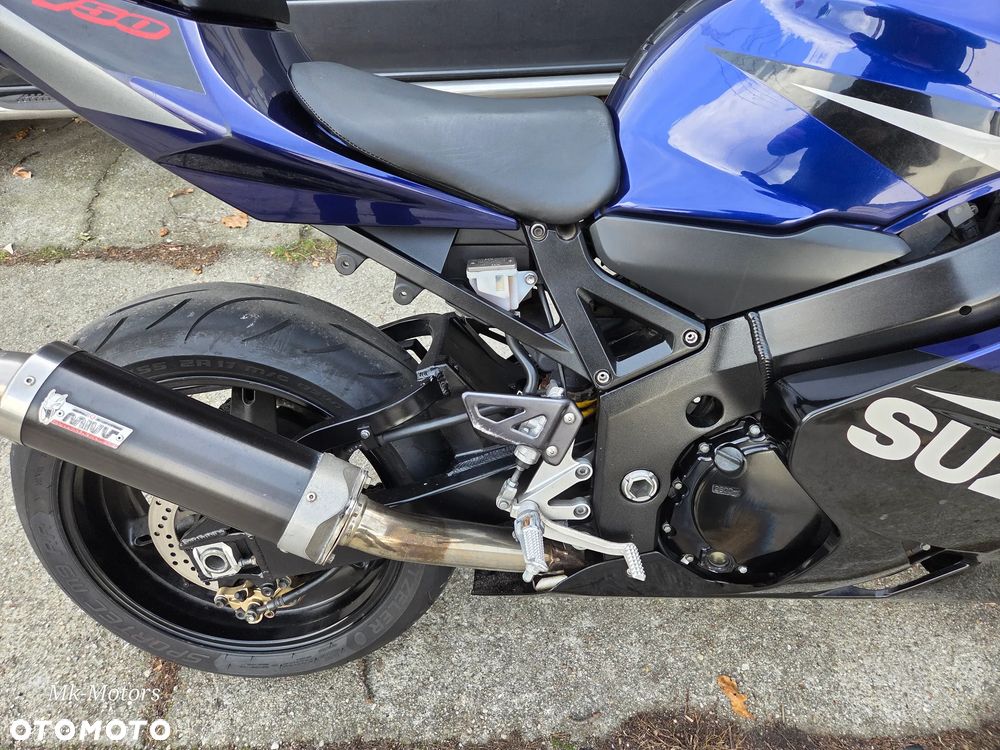 Suzuki GSX-R - 4