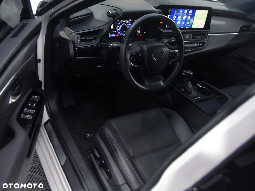 Lexus ES 300h Business Line - 12