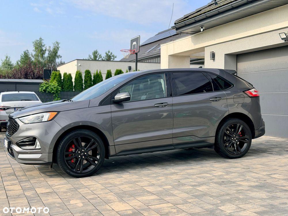 Ford Edge - 2