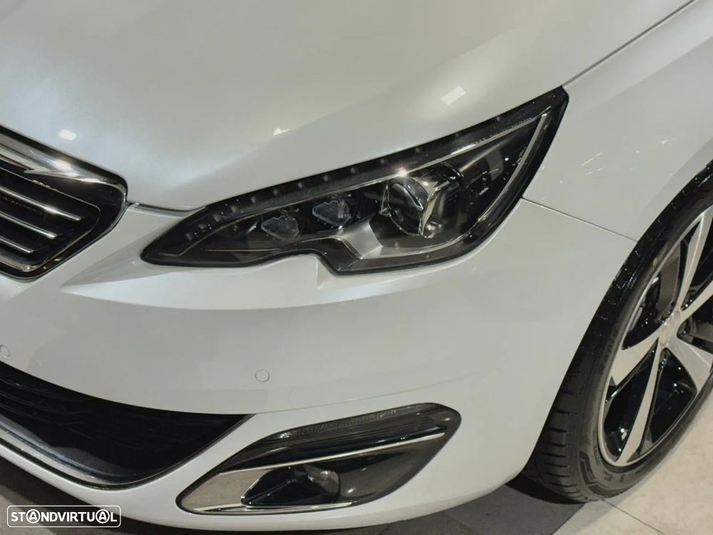 Peugeot 308 1.2 PureTech GT Line - 12