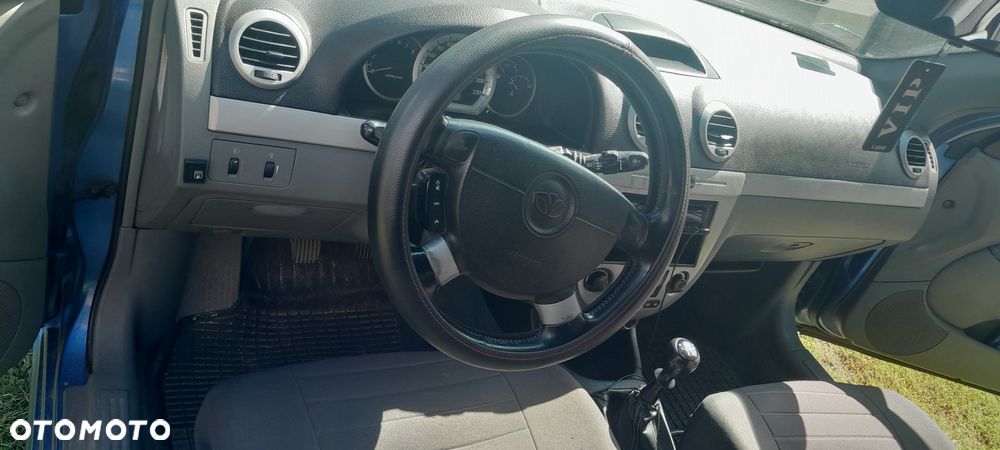 Daewoo Nubira - 5