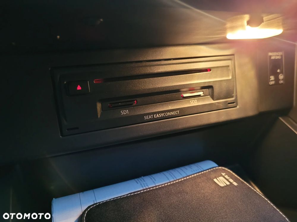 Seat Leon 2.0 TDI DPF FR Black Matt Edition - 21