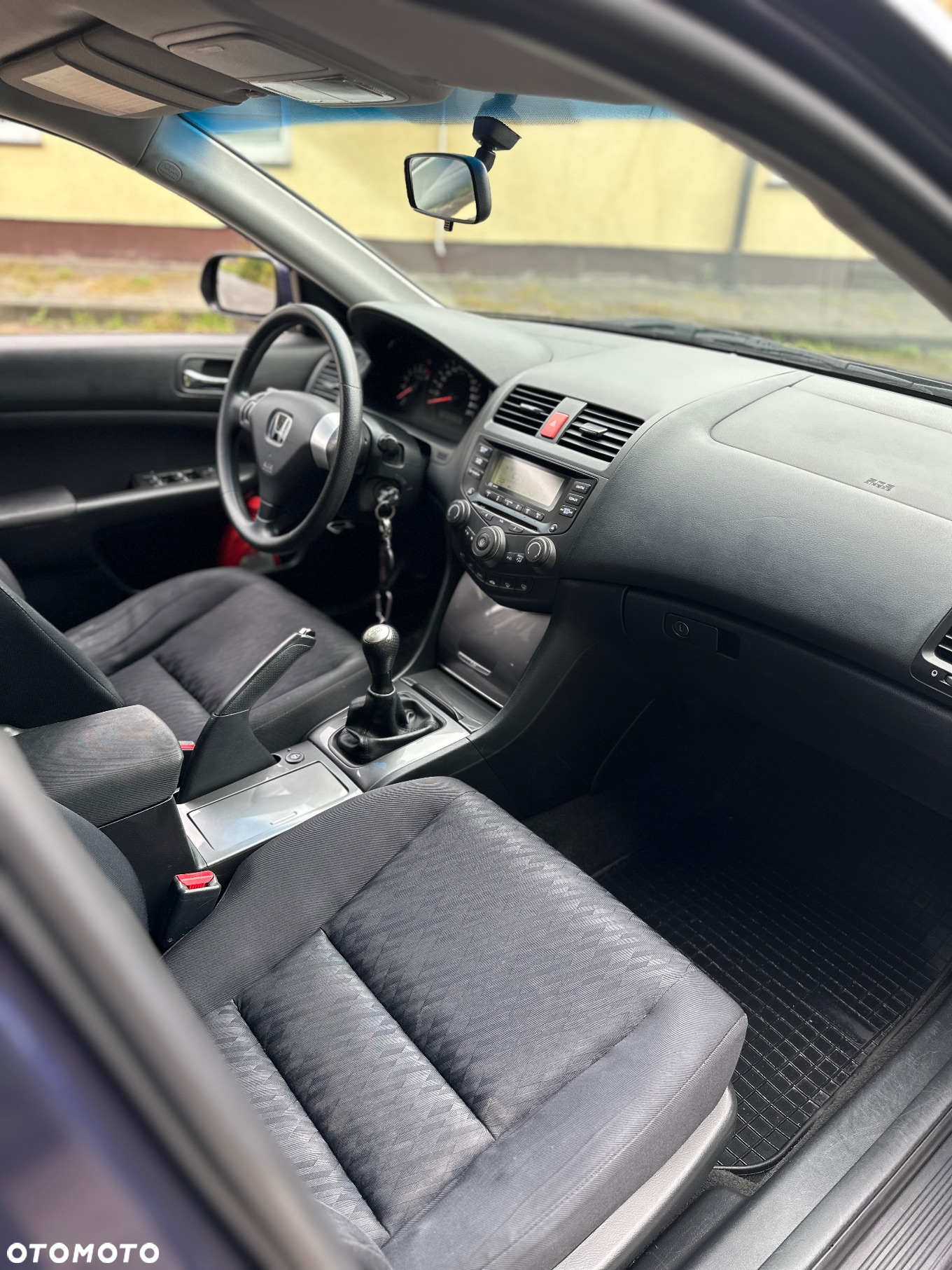 Honda Accord 2.0 Comfort - 4