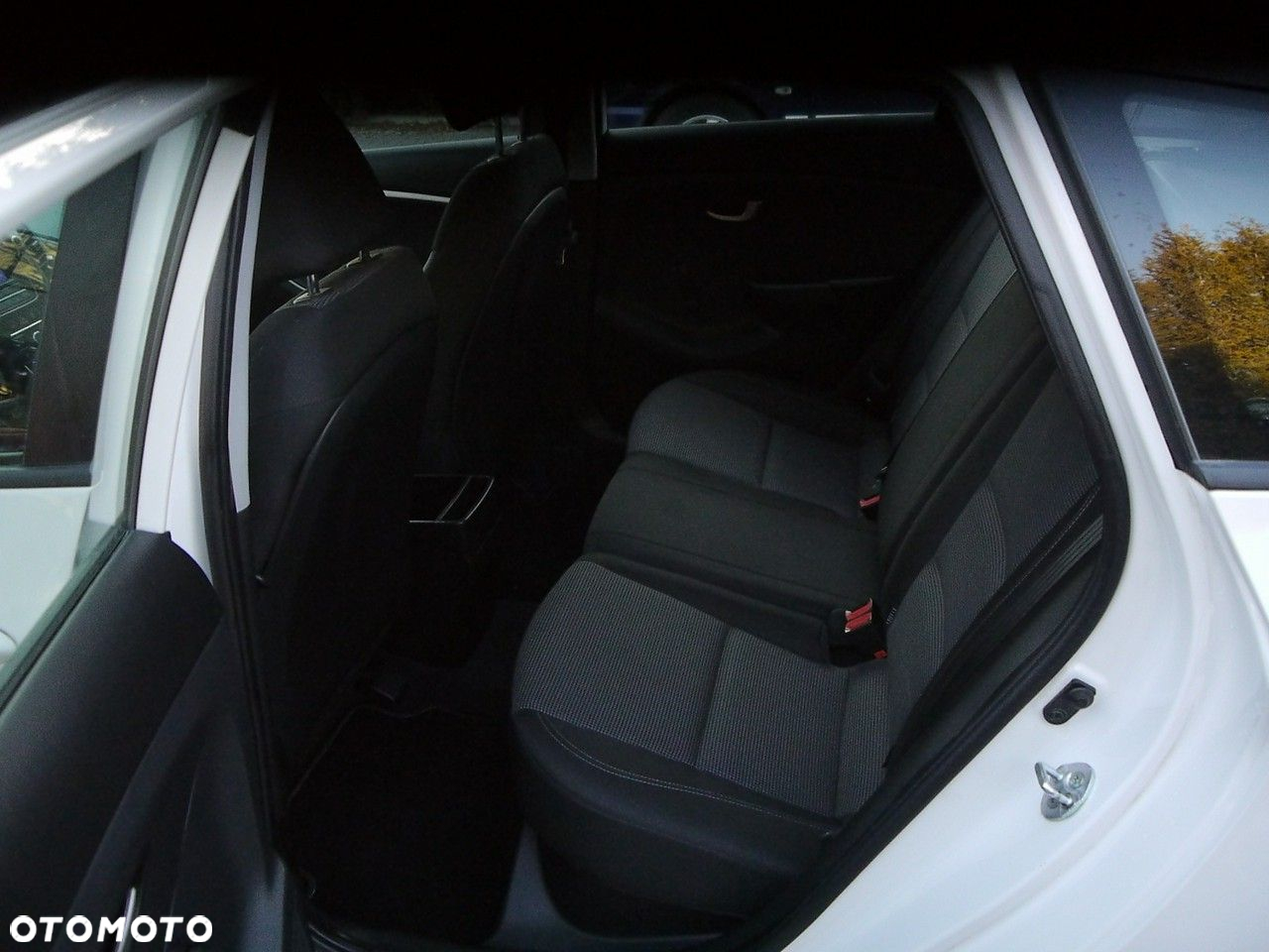 Hyundai i30 1.6 CRDi Comfort - 26