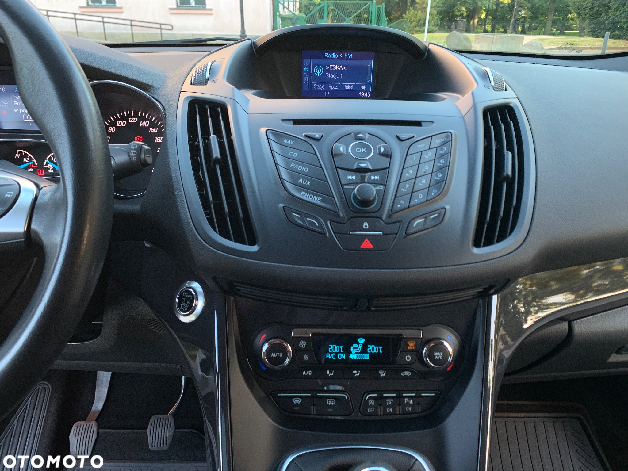 Ford Kuga 2.0 TDCi 4x4 Titanium - 31