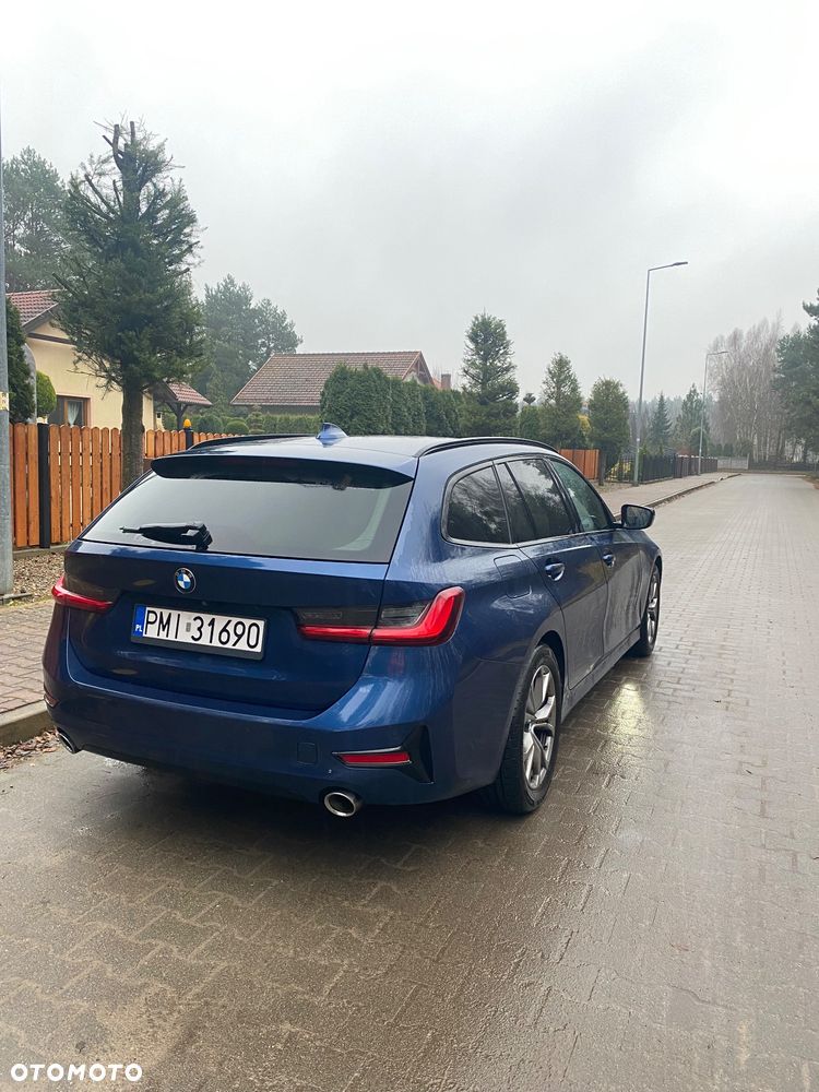 BMW Seria 3 320d Advantage sport - 3