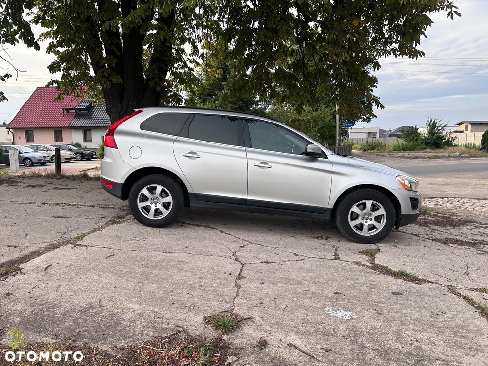 Volvo XC 60 DRIVe Kinetic - 5