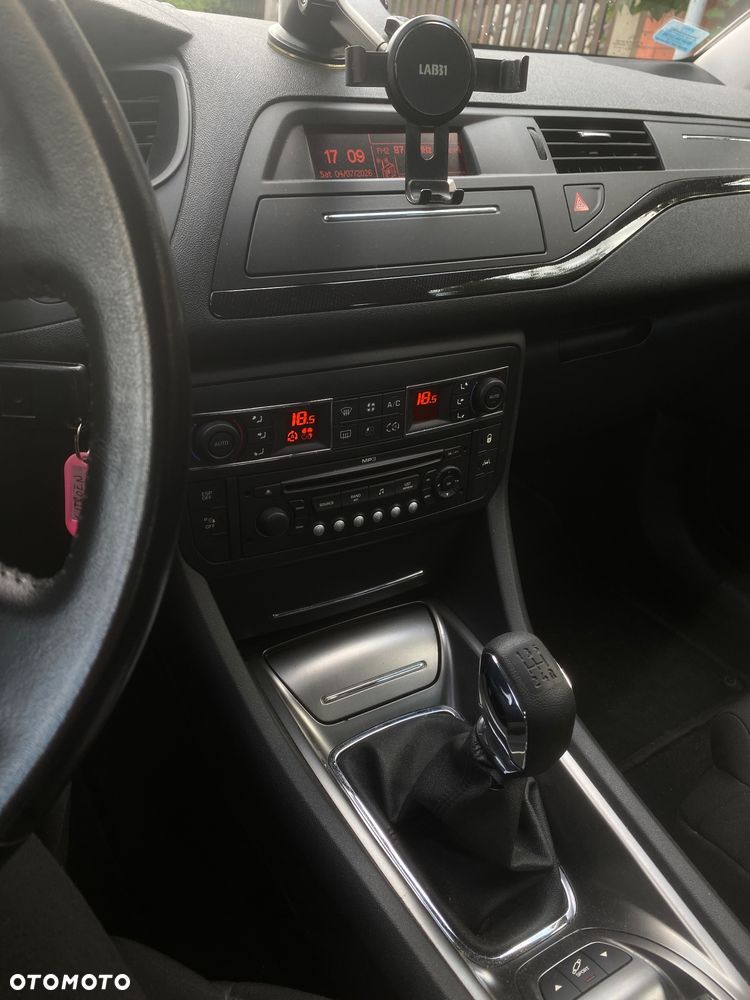 Citroën C5 2.0i 16V Dynamique - 21