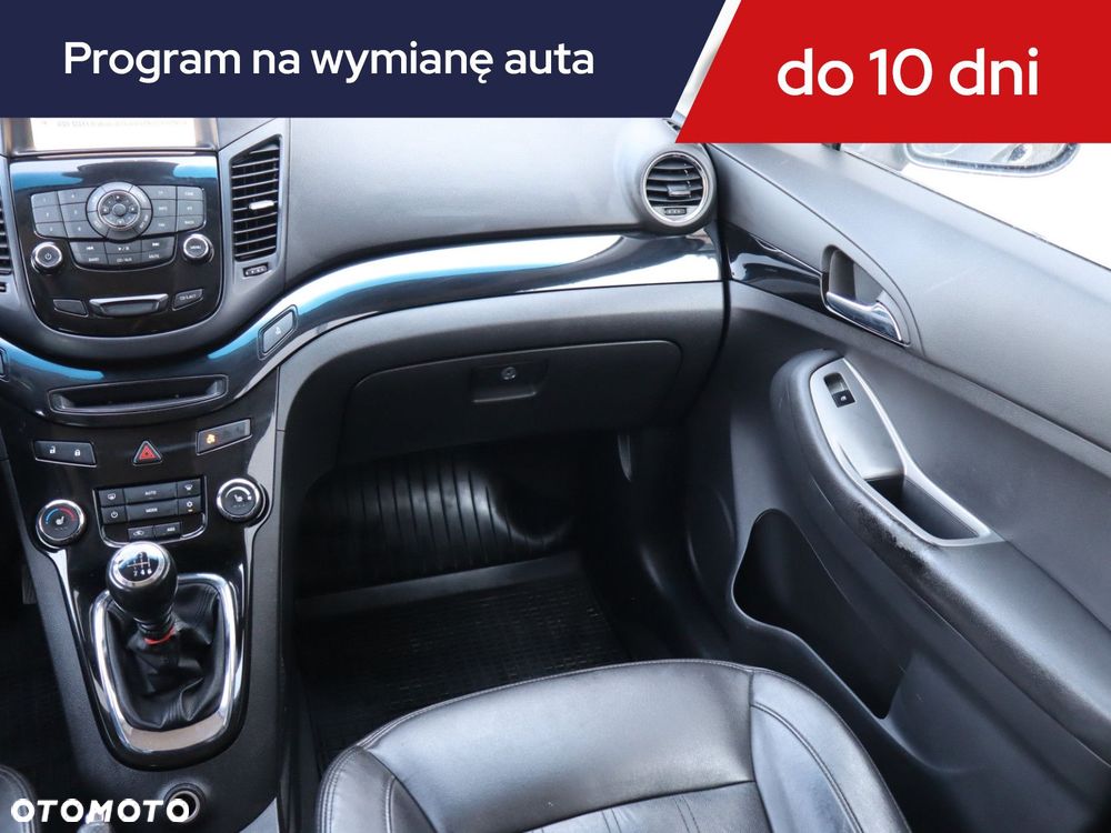 Chevrolet Orlando - 10