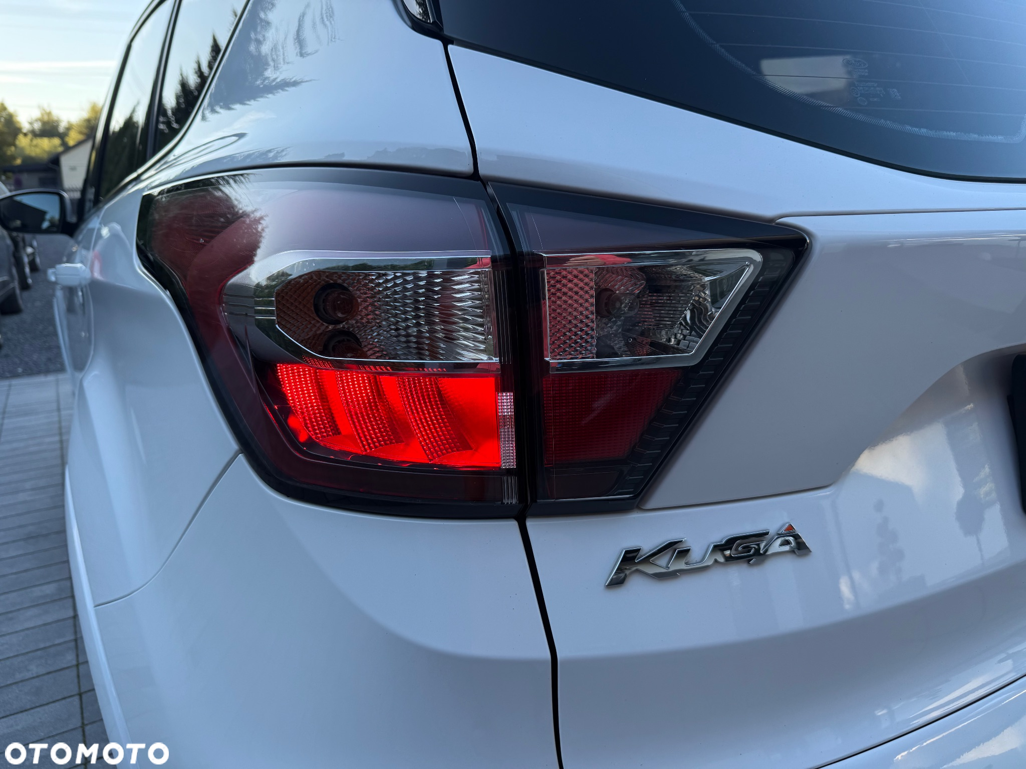 Ford Kuga 2.0 TDCi 4x4 ST-Line - 24