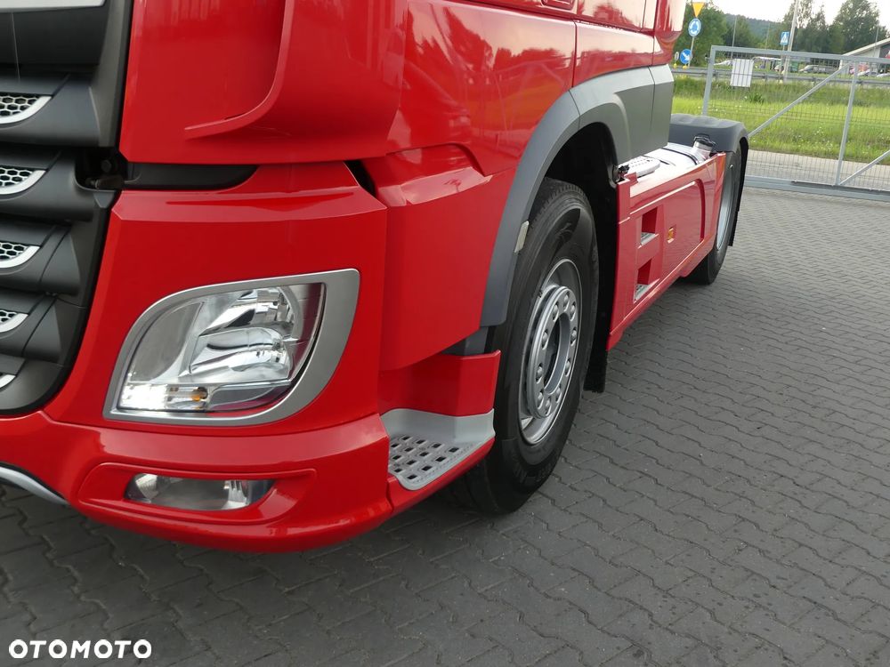 DAF XF 106.530 / RETARDER / PRZEBIEG 240 TYS KM !!! / HYDRAULIKA DWU OBWODOWA / - 16