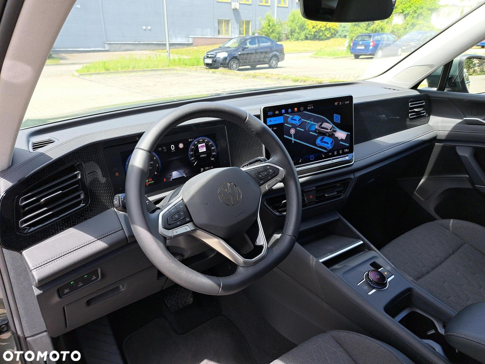 Volkswagen Tiguan - 9