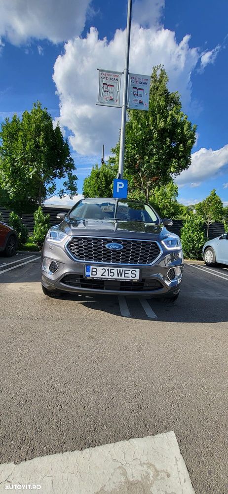 Ford Kuga 2.0 TDCi 4WD Powershift Vignale - 37