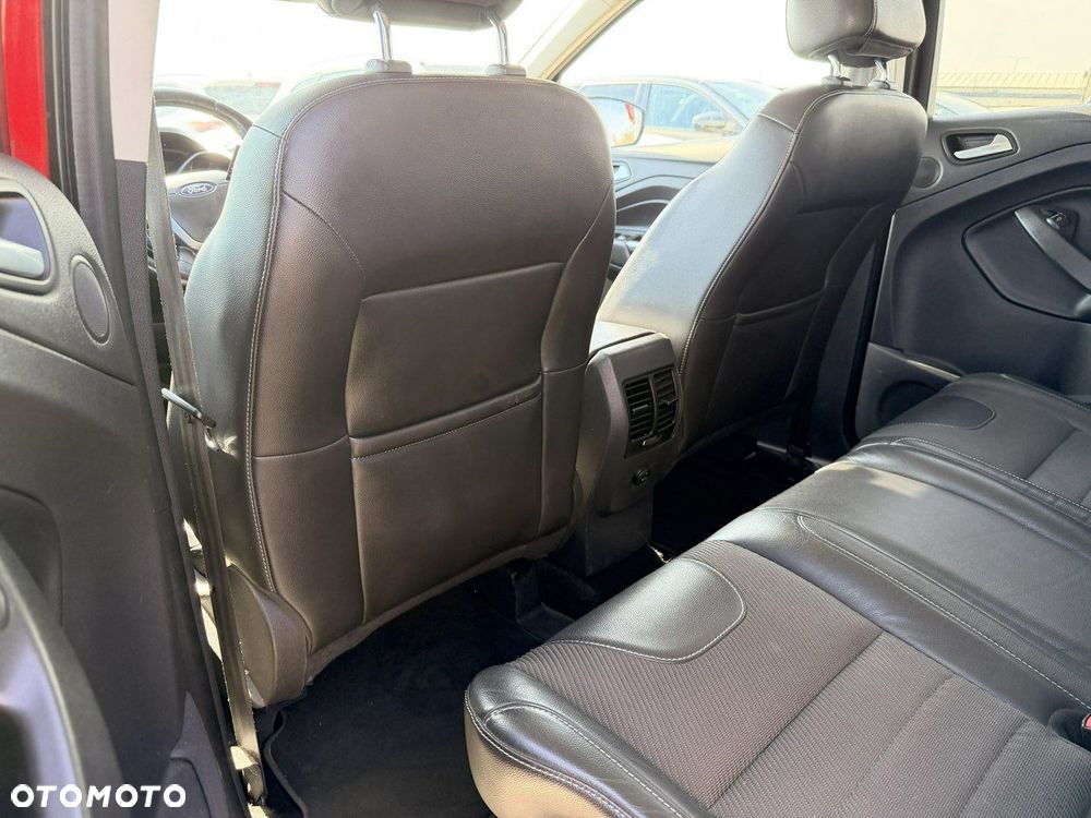 Ford Kuga 2.0 TDCi 4WD Titanium - 12