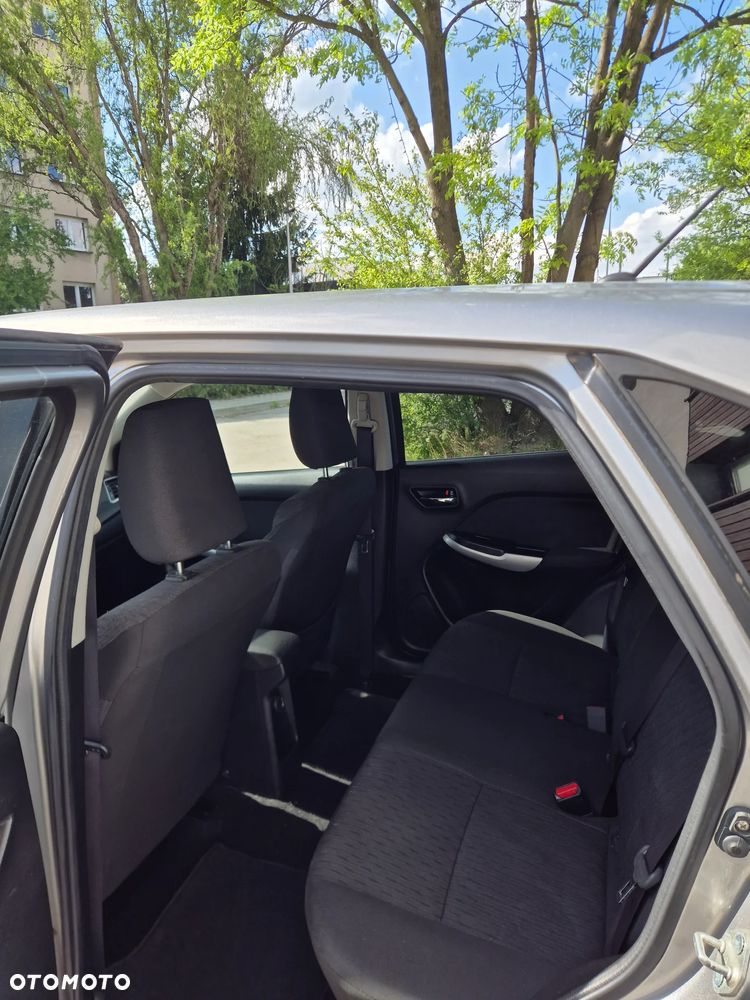 Suzuki Baleno 1.2 Dualjet (SHVS) Hybrid Comfort - 11