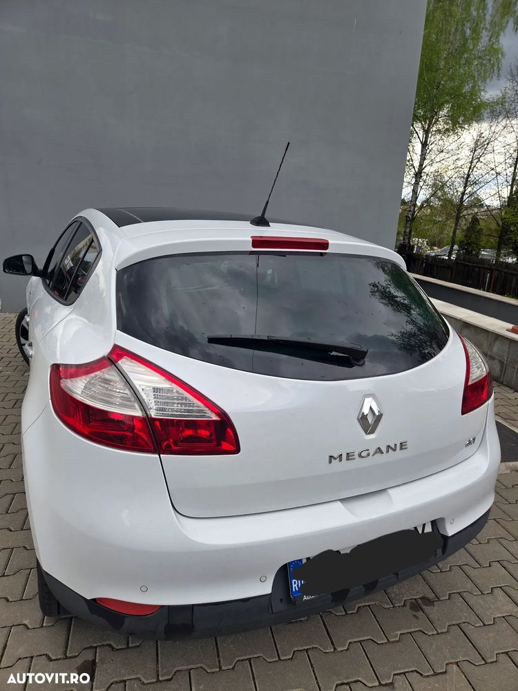 Renault Megane dCi 110 FAP EDC Bose Edition - 13