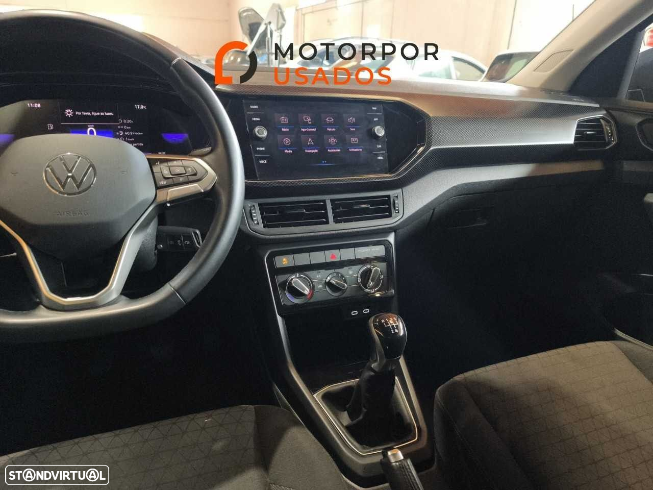 VW T-Cross - 12