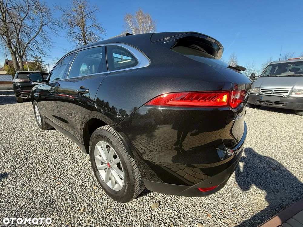 Jaguar F-Pace 20d AWD Prestige - 9