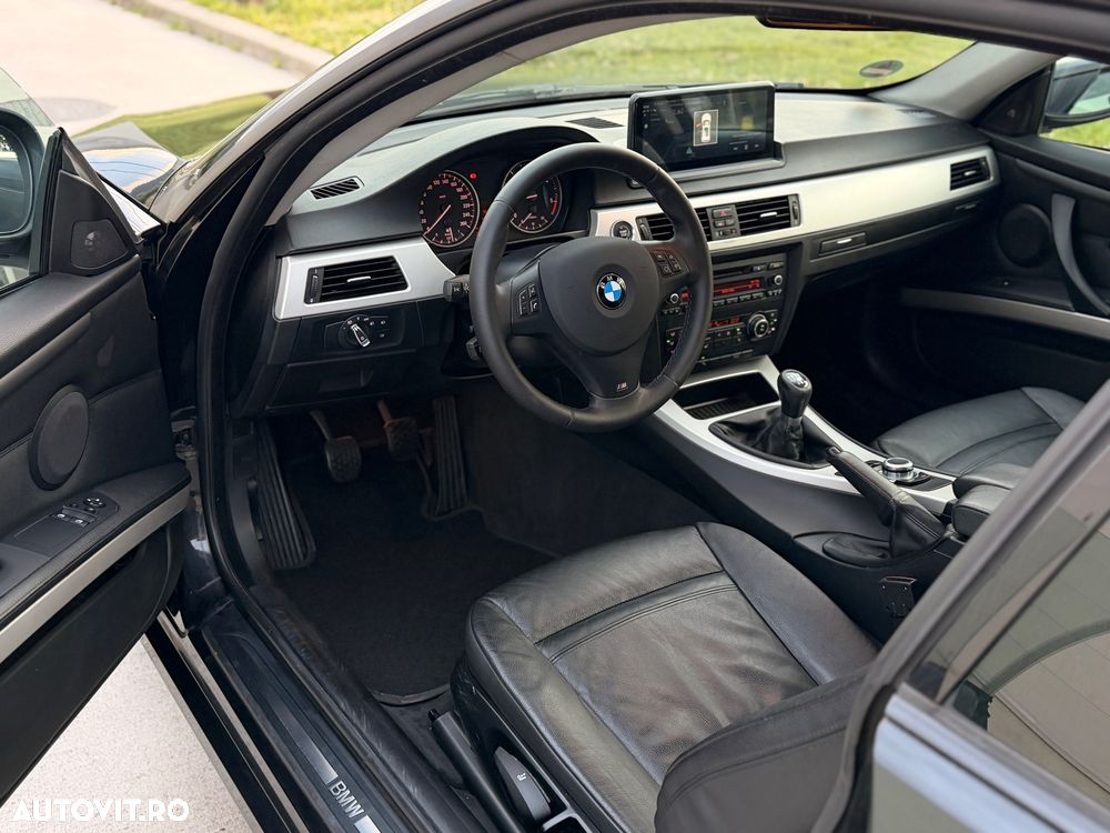 BMW Seria 3 320d M Sport Edition - 20