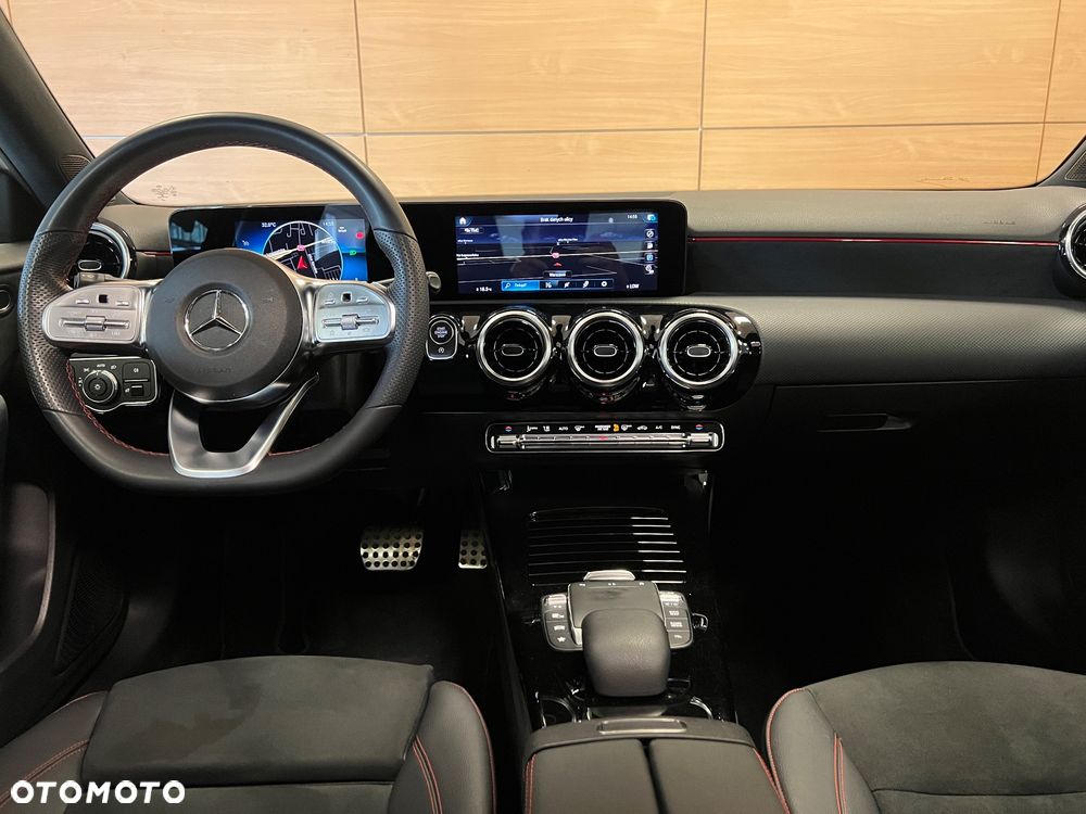 Mercedes-Benz Klasa A 200 AMG Line 7G-DCT - 21