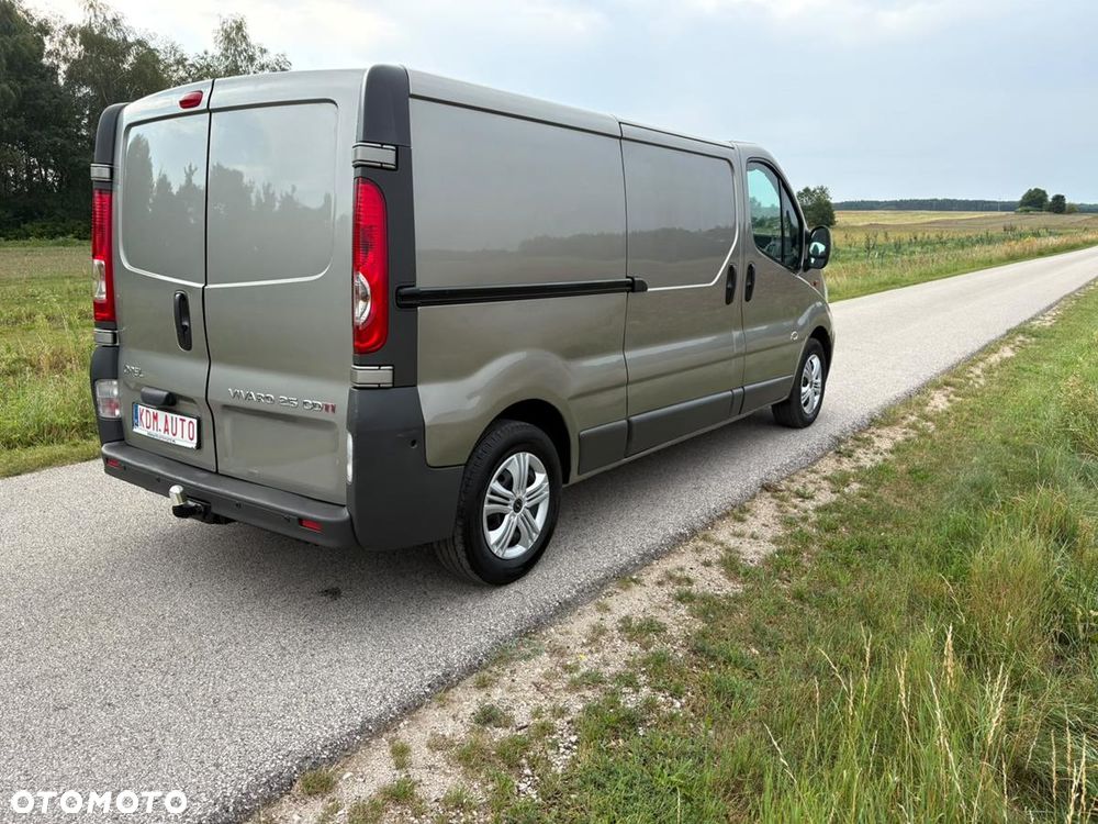 Opel Vivaro - 6