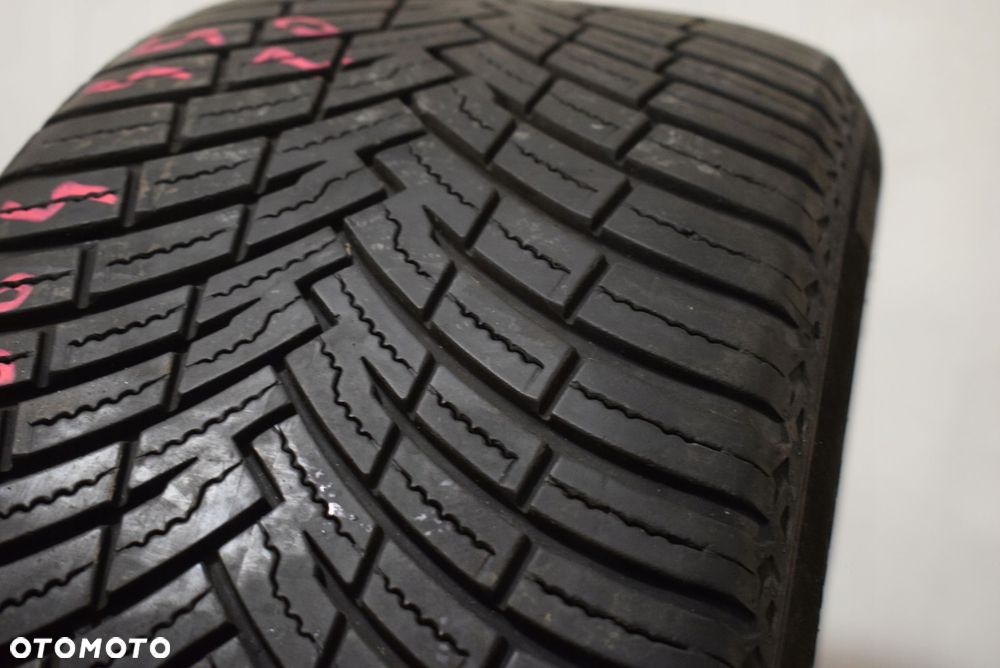 R20 235/45 Pirelli Scorpion SF2 100H VOL Wysyłka gratis! - 3