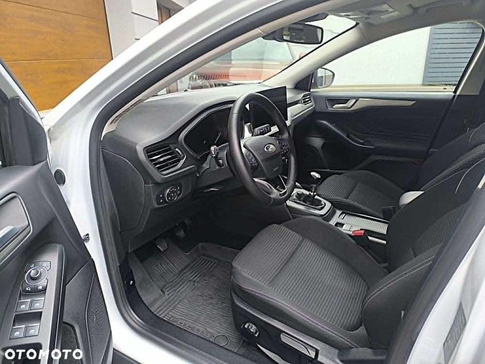 Ford Focus 1.0 EcoBoost Titanium - 8