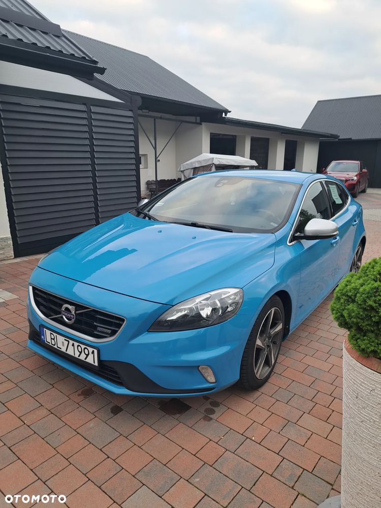 Volvo V40 D2 R-Design - 10