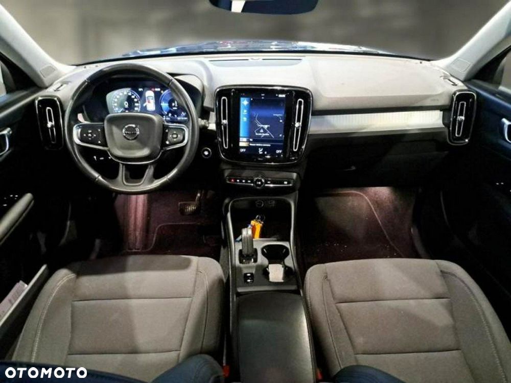 Volvo XC 40 - 13