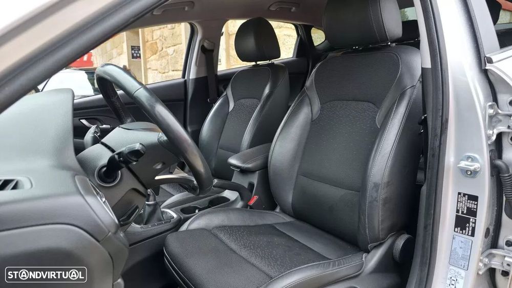 Hyundai i30 Fastback 1.0 T-GDI Style - 24