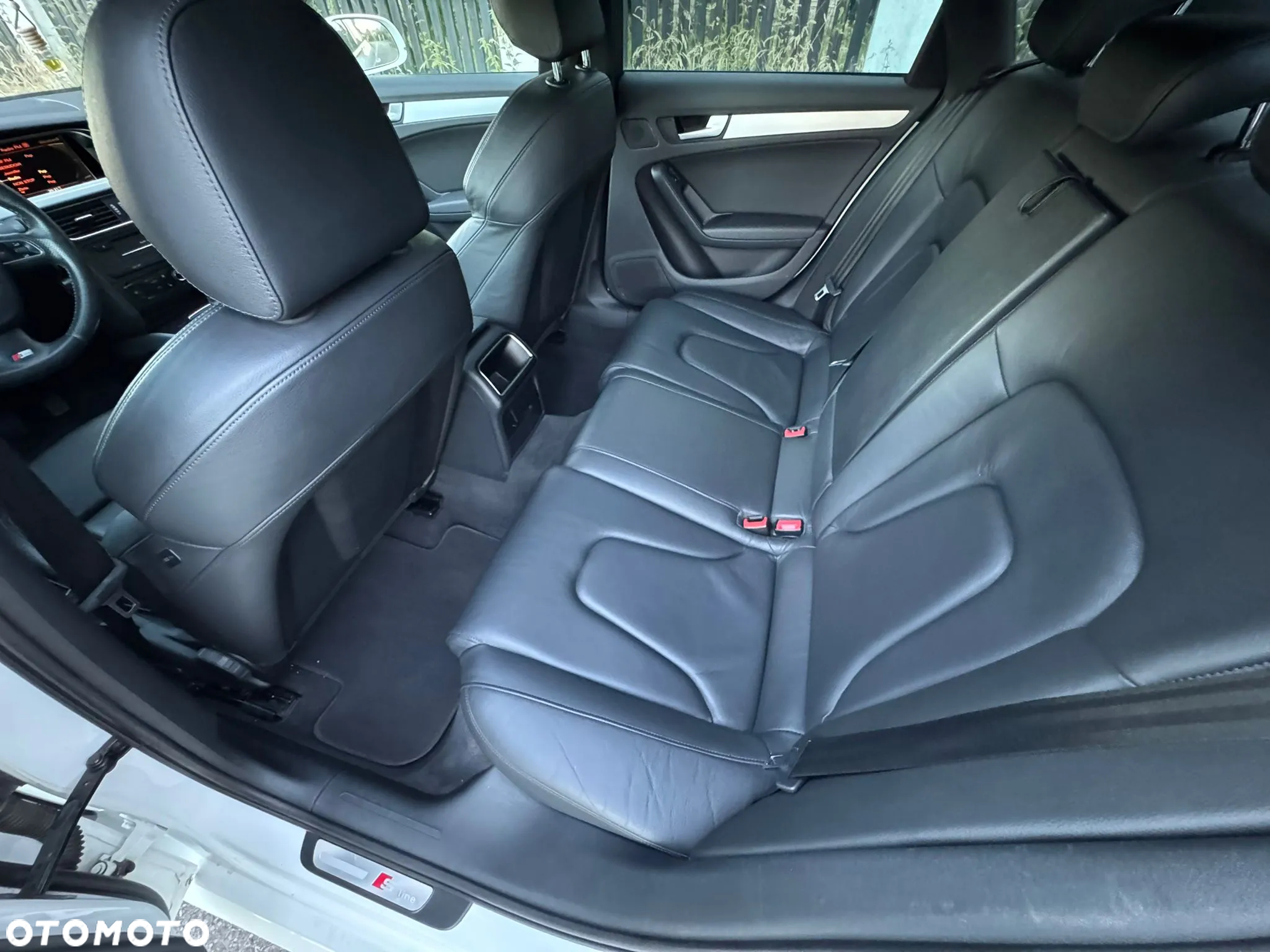 Audi A4 2.0 TDI DPF S line Sportpaket (plus) - 12