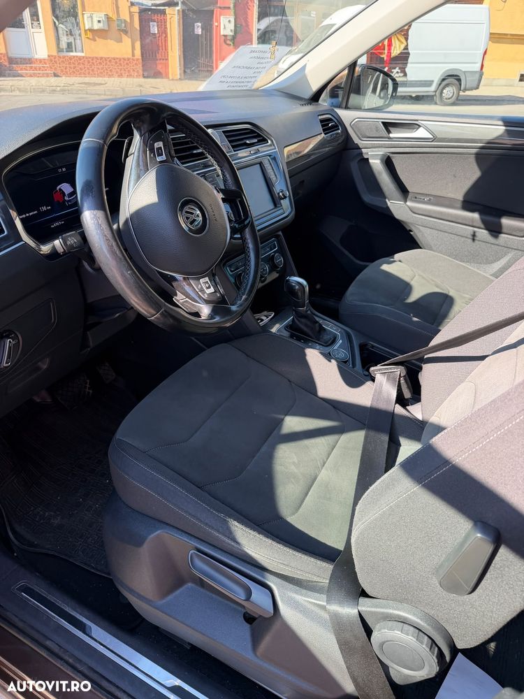 Volkswagen Tiguan 2.0 TDI SCR 4MOTION DSG Life - 3