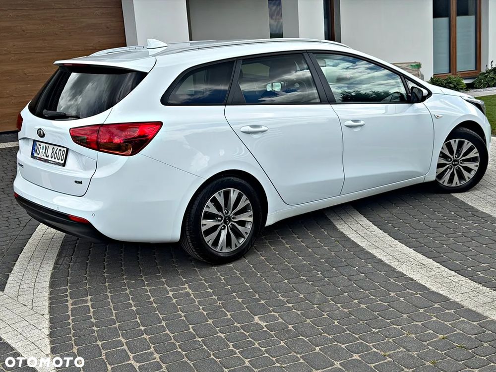 Kia Ceed 1.6 CRDi XL - 14