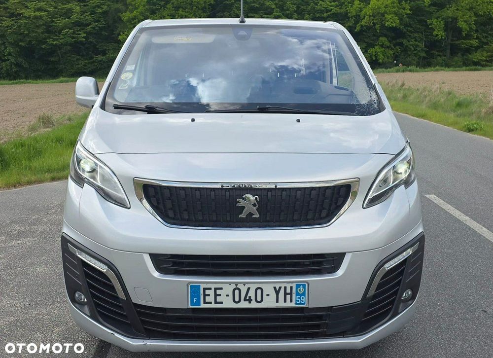 Peugeot Traveller - 4