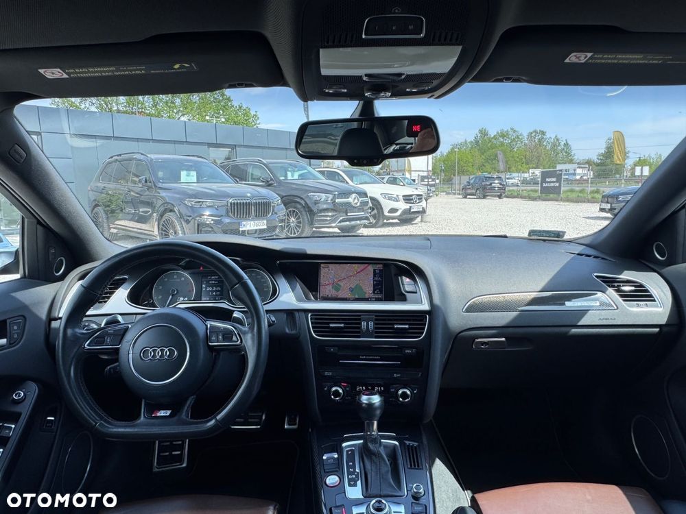 Audi S4 Limousine - 12