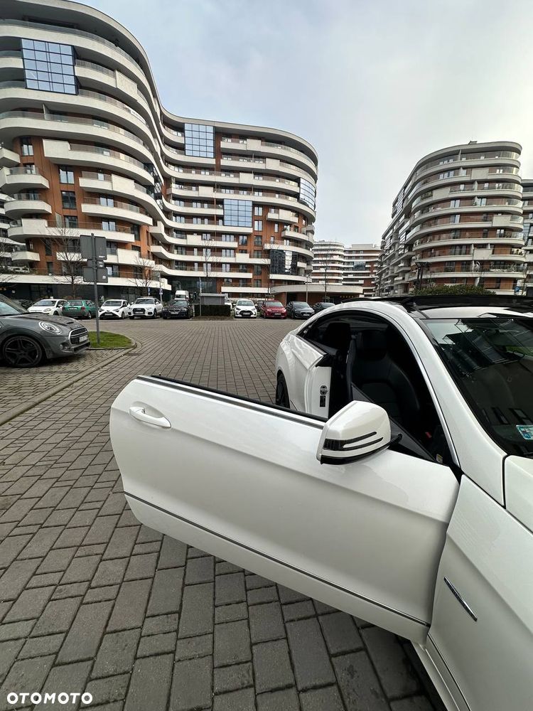 Mercedes-Benz Klasa E - 14