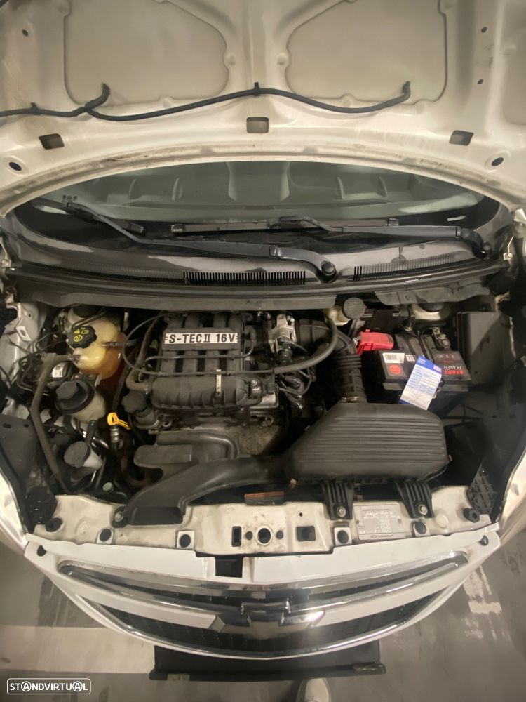 Chevrolet Spark 1.0 - 8