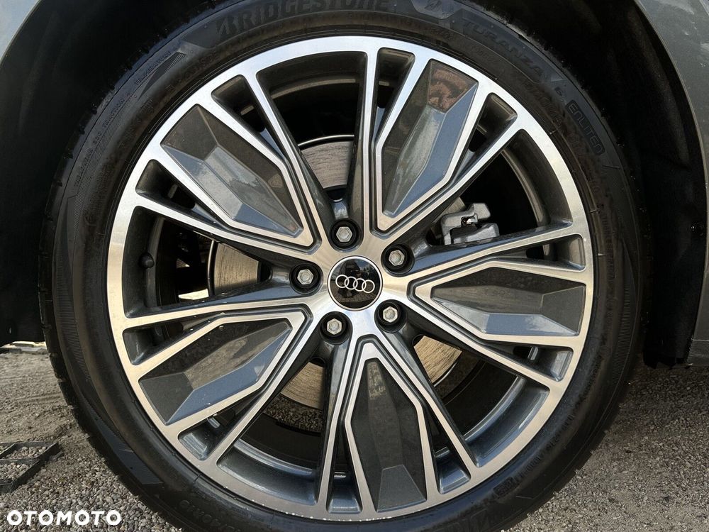 Audi A5 Limousine - 11