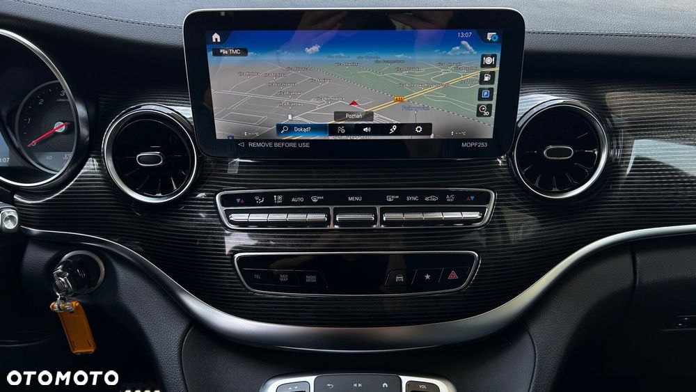 Mercedes-Benz Klasa V 300 d Avantgarde 9G-Tronic (ekstra d³) - 19