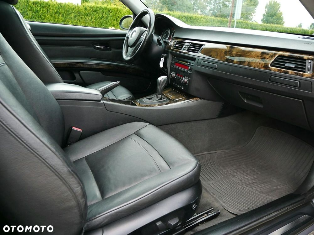 BMW Seria 3 - 24