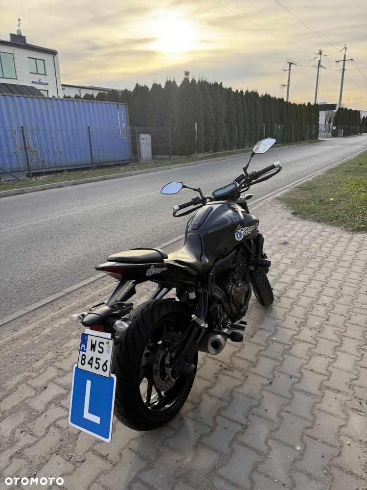 Yamaha MT - 5