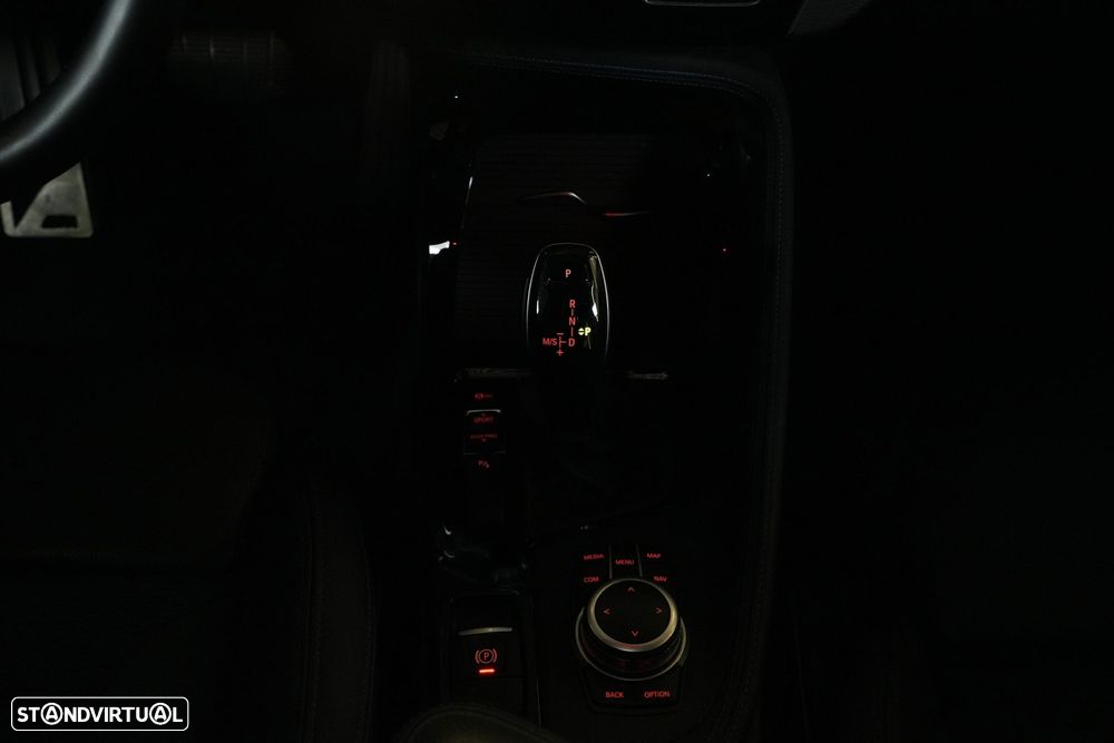 BMW X2 16 d sDrive Auto Pack M - 24