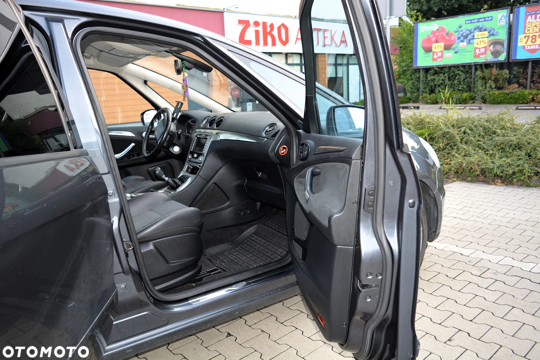 Ford S-Max 2.0 TDCi Titanium - 8