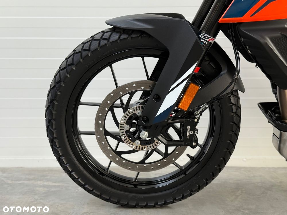 KTM Adventure 390 - 24
