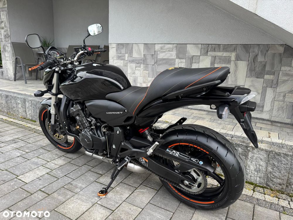 Honda Hornet - 14